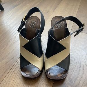 Tory Burch Navy/Ivory Leather Slingback Sandals Heels